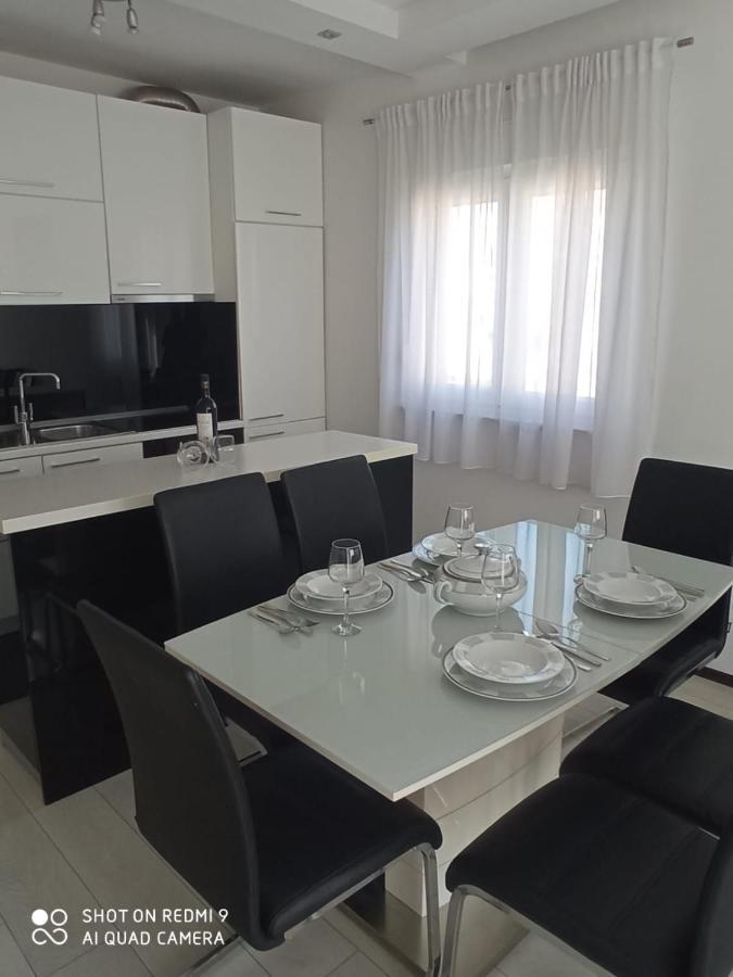 Apartman Emanuela Split Eksteriør billede